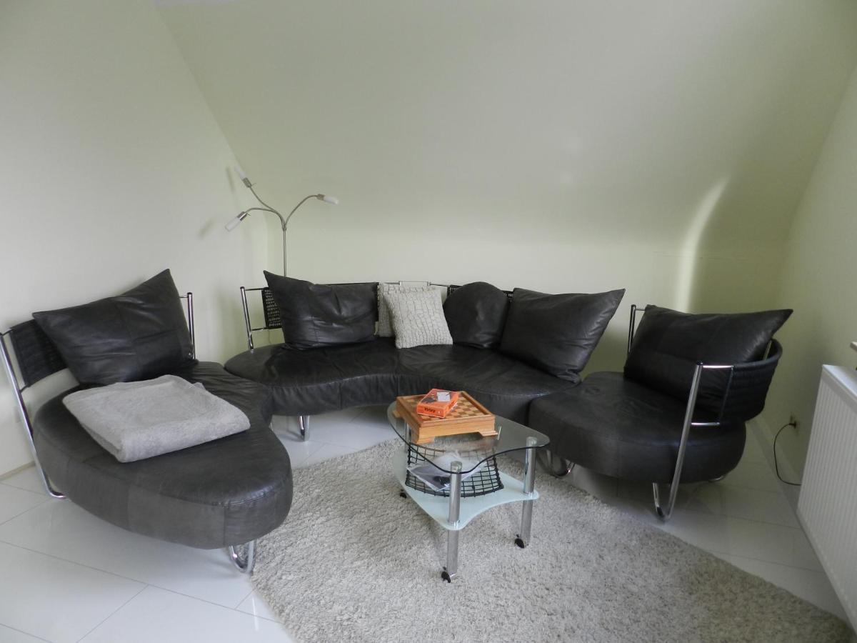 Ferienwohnung Burgenblilck Weinheim Bagian luar foto