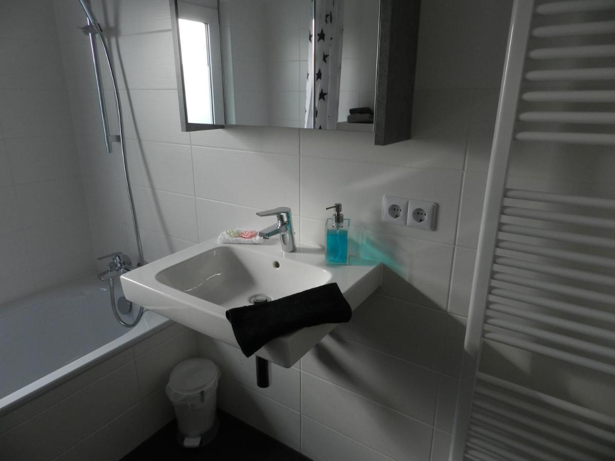 Ferienwohnung Burgenblilck Weinheim Bagian luar foto